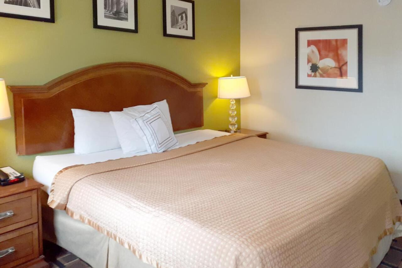 Savannah Garden Hotel Luaran gambar